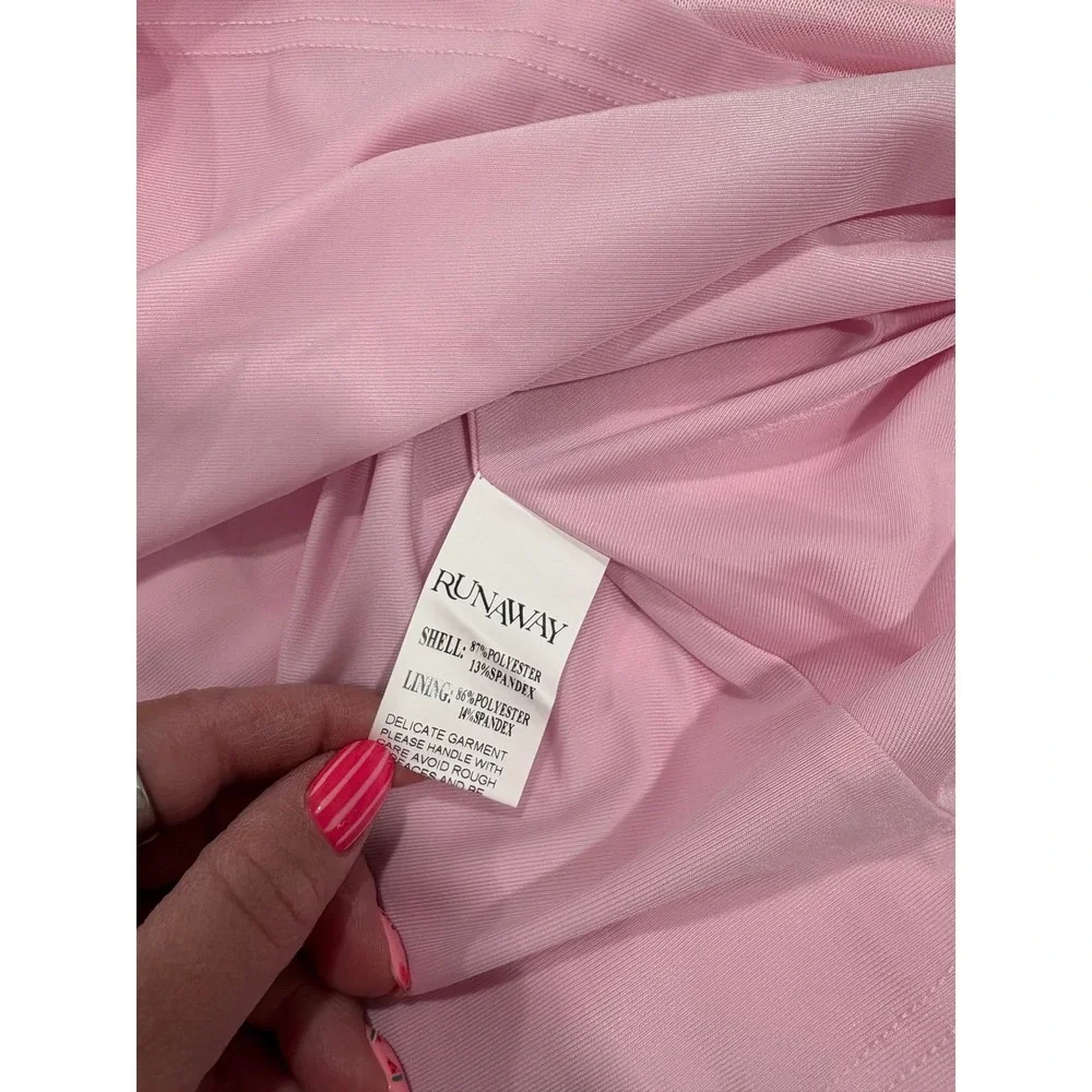 Runaway The Label NWT Rikki Maxi Skirt Pink Mesh Shell Beach Resortwear Medium